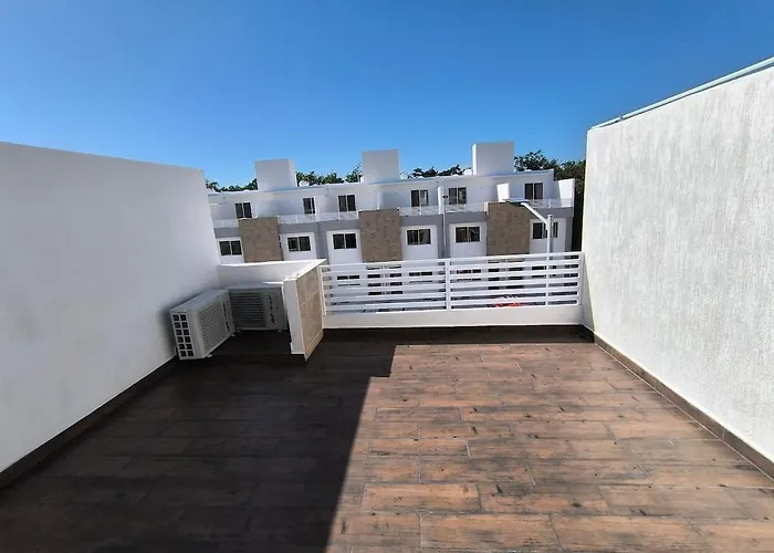 Casa Holkan, Casa de férias *
